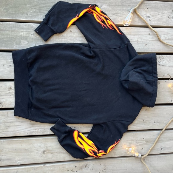 Flaming hot Hoodie - Picture 4 of 4